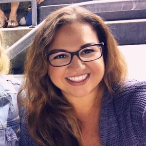 Meet your Posher, Victoria